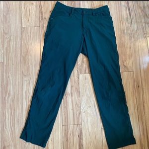 Lululemon ABC Men’s Tech Pant size 28 Hunter Green